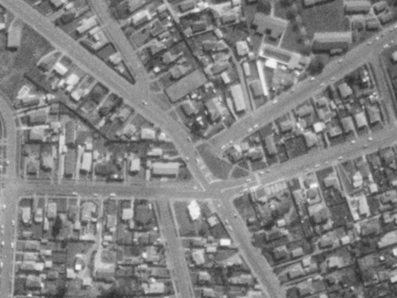 164 Leaver Terrace from the air, 1975-1979