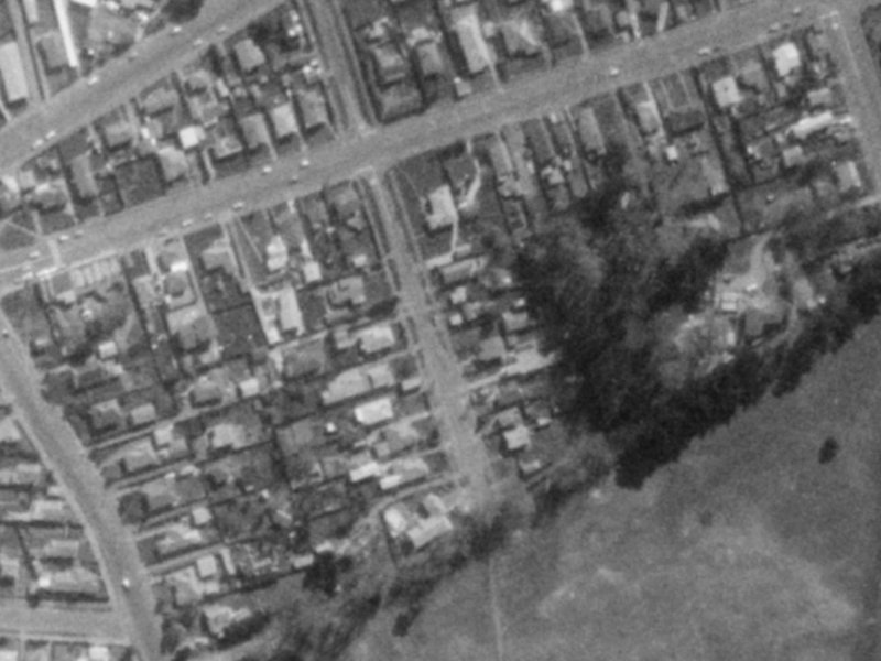 Grantley Street from the air, 1975-1979