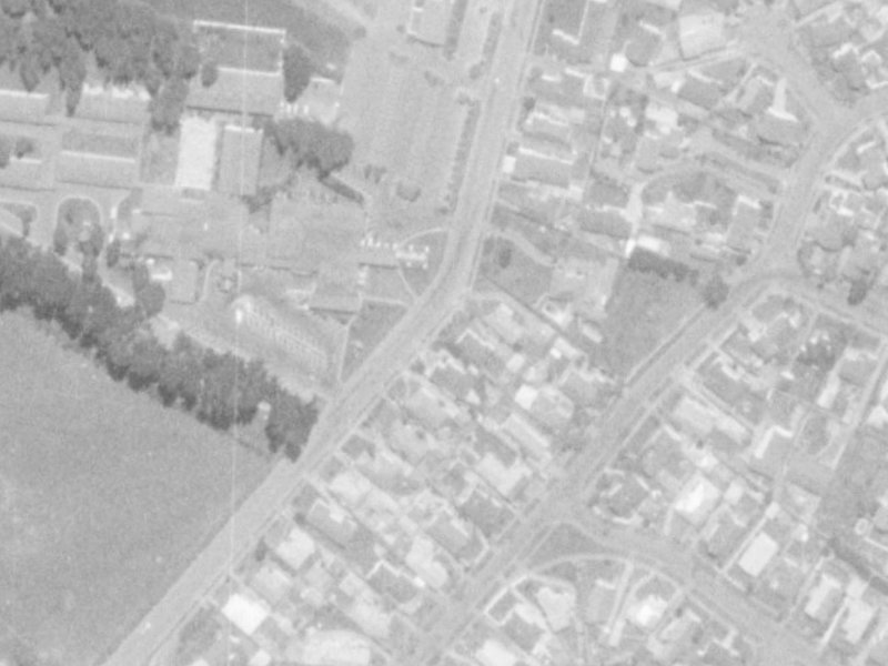76 Roydvale Avenue from the air, 1975-1979
