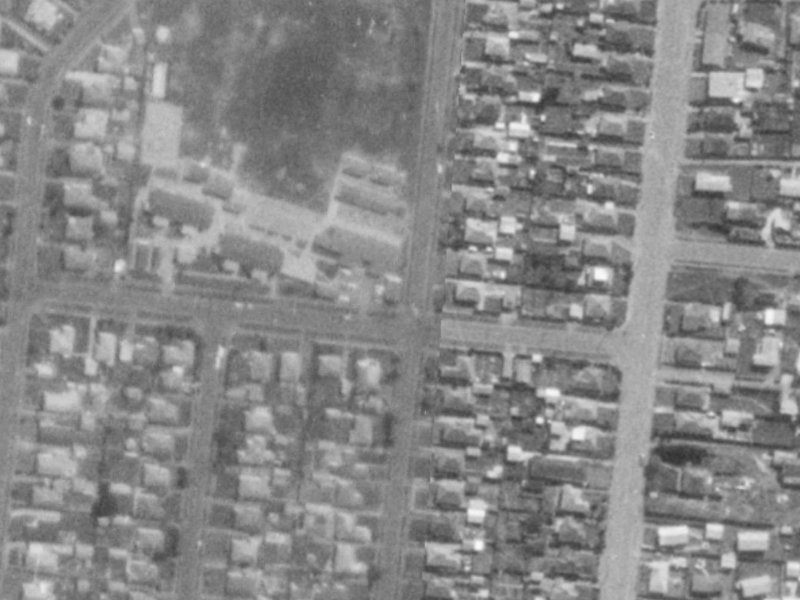 15 Sandy Avenue from the air, 1975-1979