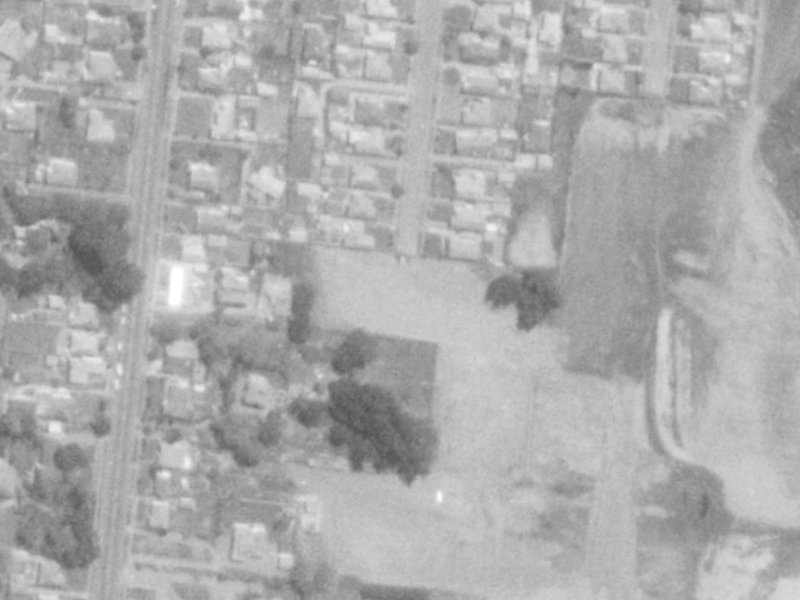 66 Vivian Street from the air, 1975-1979