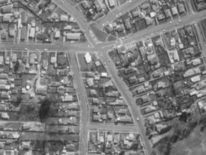 152E Keyes Road from the air, 1975-1979