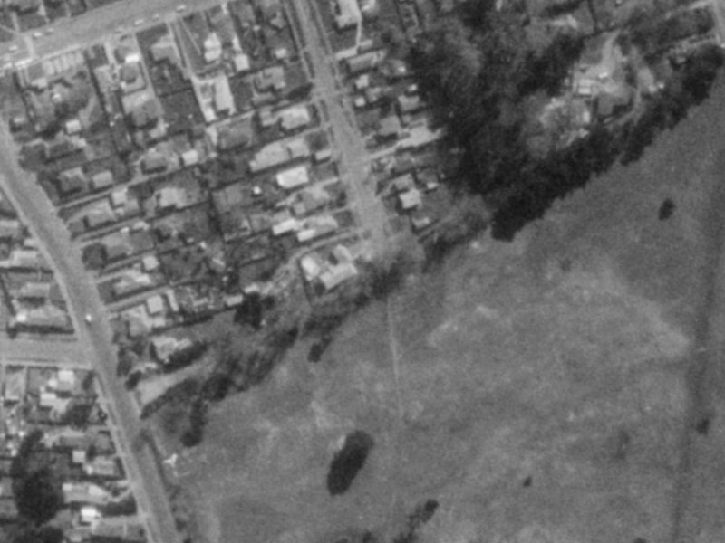 46 Grantley Street from the air, 1975-1979