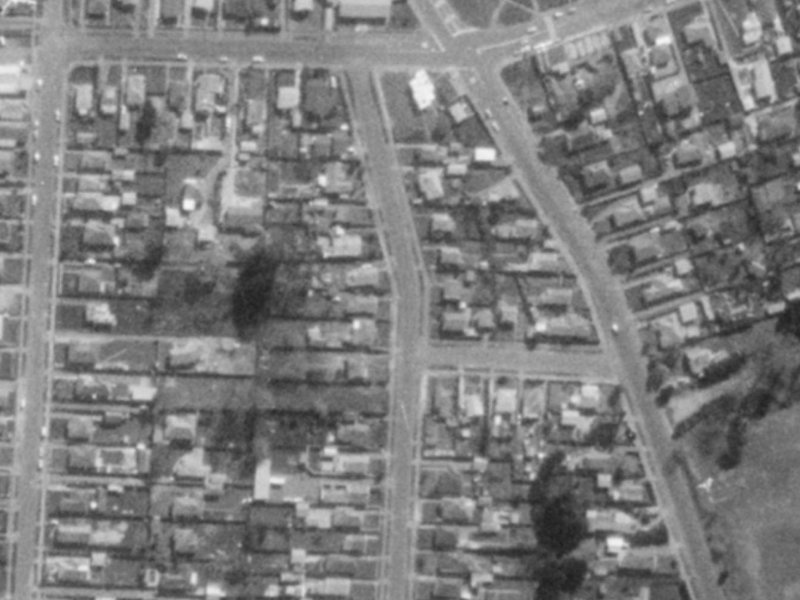 26 Baker Street from the air, 1975-1979