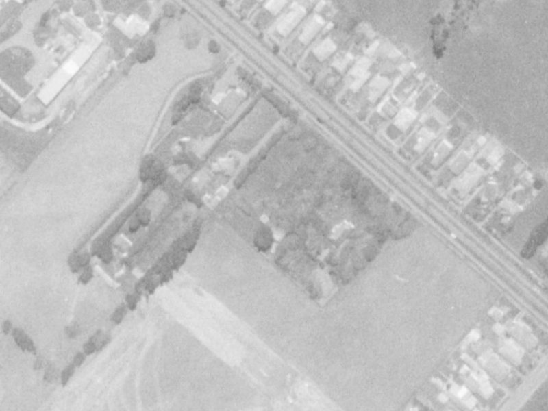 24C Crosdale Place from the air, 1975-1979