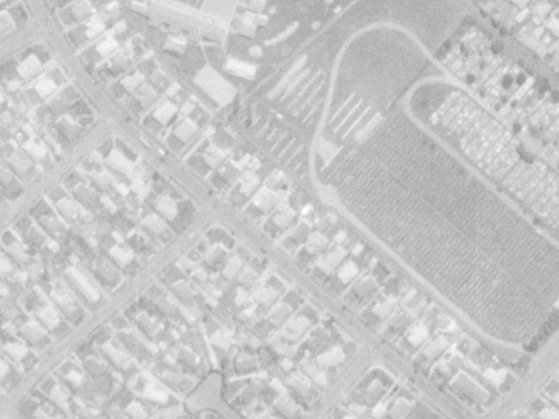 28 Cranbrook Avenue from the air, 1975-1979