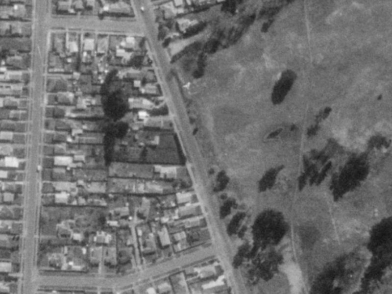 191-195 Keyes Road from the air, 1975-1979