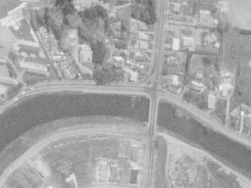 1152 Avonside Drive from the air, 1975-1979