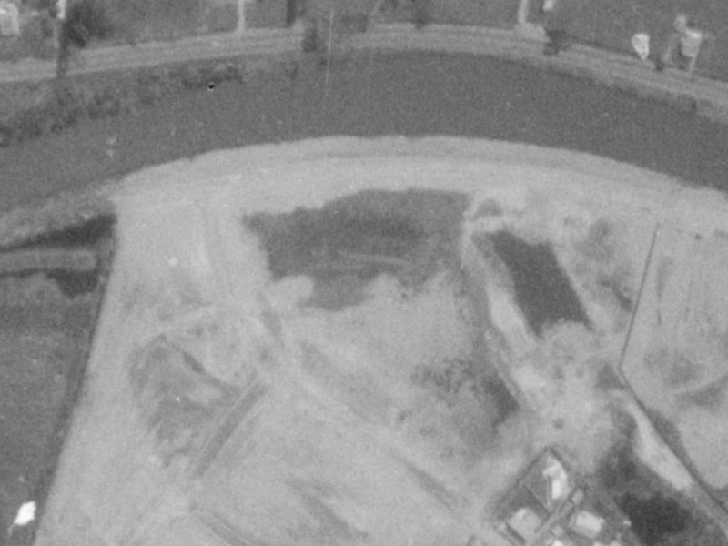 76 Orrick Crescent from the air, 1975-1979