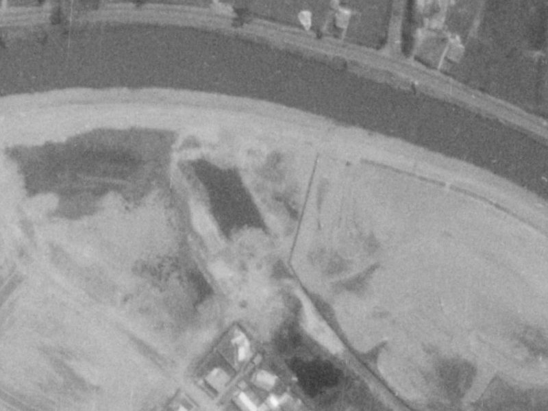6 Chale Lane from the air, 1975-1979
