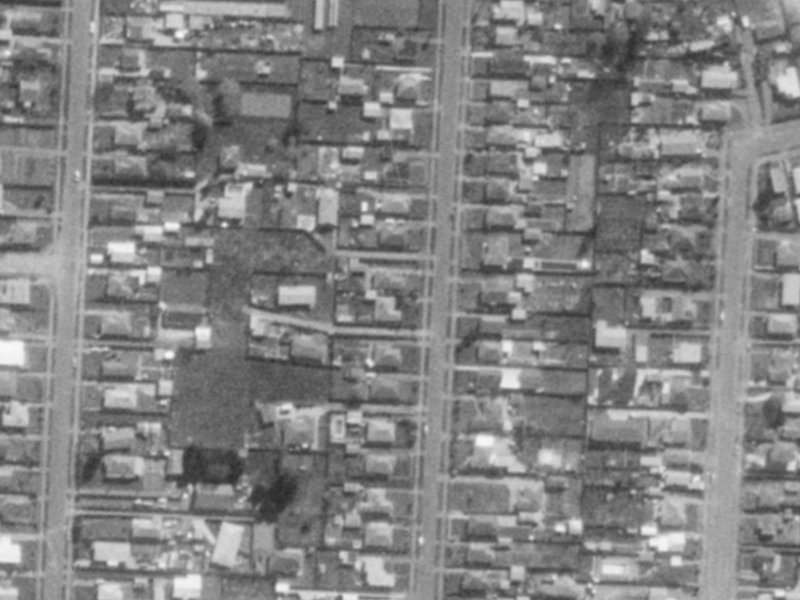 114 Baker Street from the air, 1975-1979