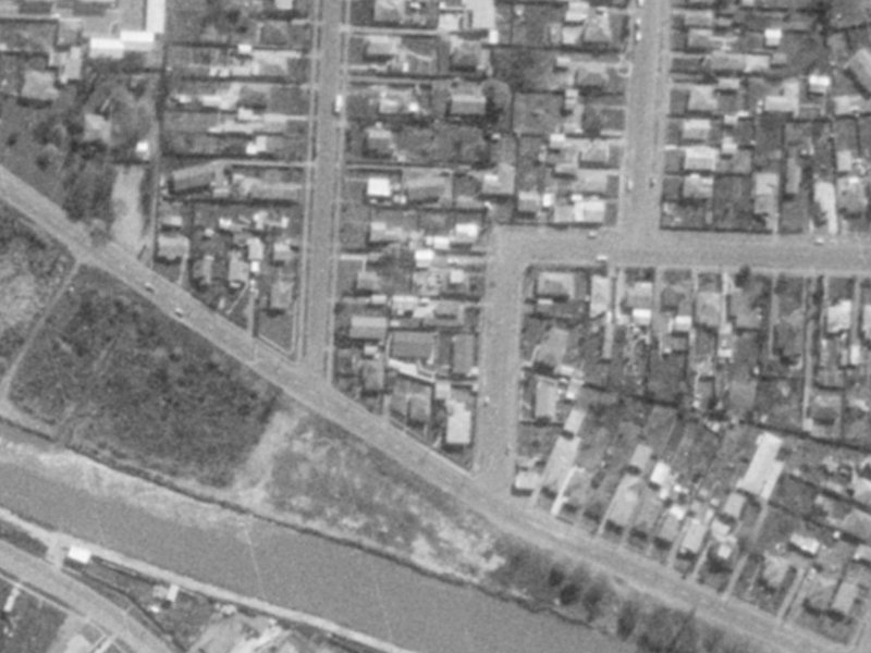42 Rawson Street from the air, 1975-1979