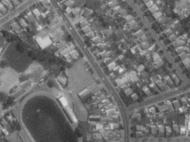 121-127 Cranford Street from the air, 1975-1979