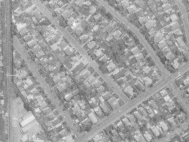 21 Searells Road from the air, 1975-1979