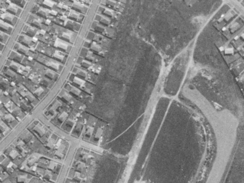 59 Farnborough Street from the air, 1975-1979
