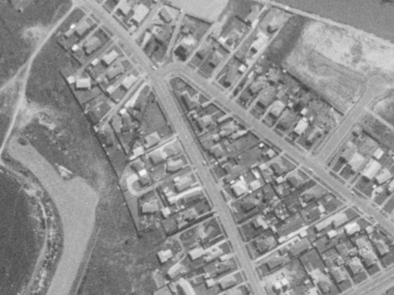101 Bexley Road from the air, 1975-1979