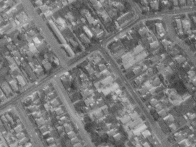 32 Lyndon Street from the air, 1975-1979