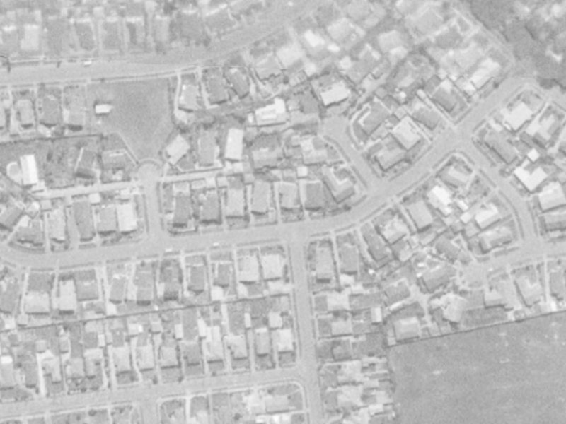Raxworthy Street from the air, 1975-1979