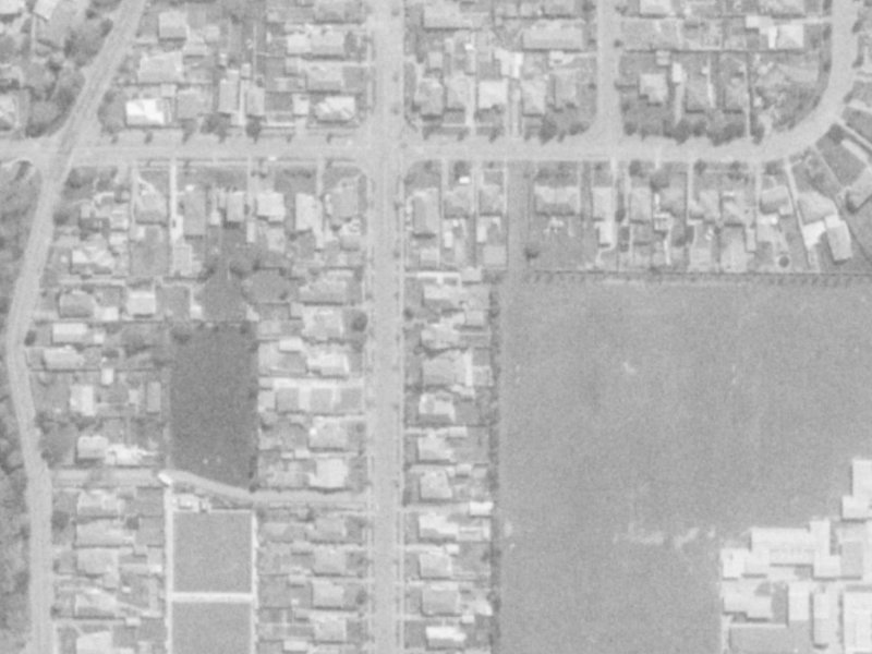138 Petrie Street from the air, 1975-1979