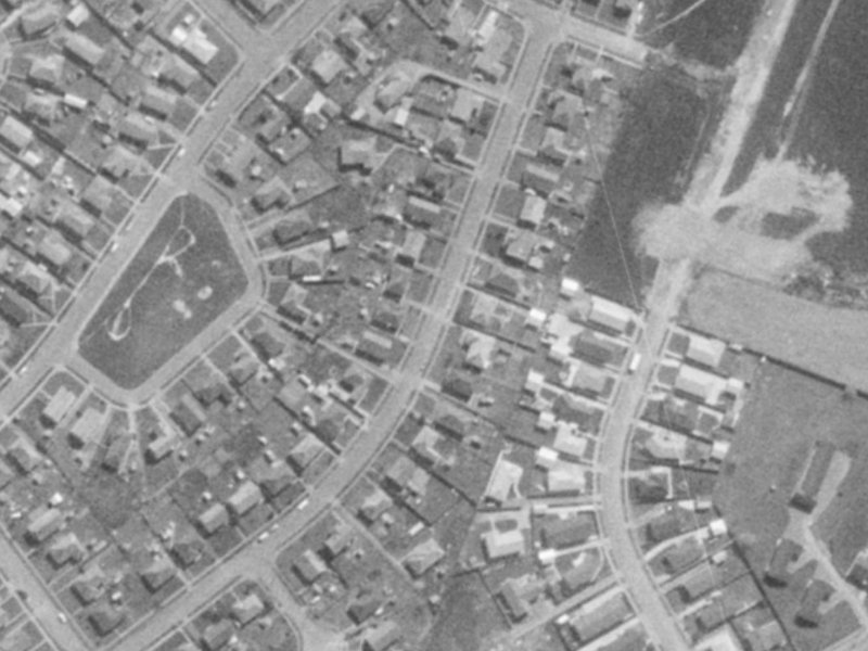 23 Corhampton Street from the air, 1975-1979