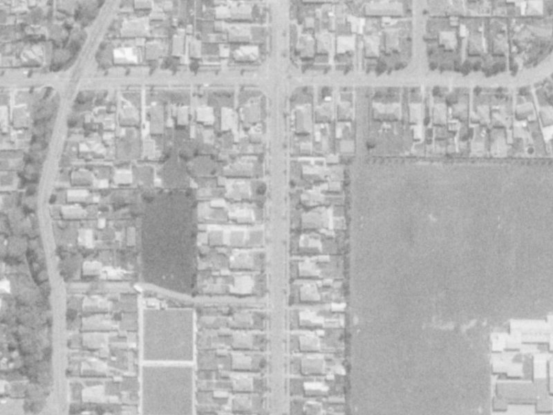 131 Petrie Street from the air, 1975-1979