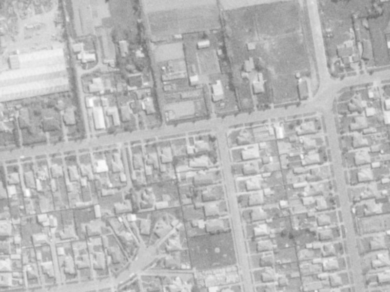 25 Moyna Avenue from the air, 1975-1979