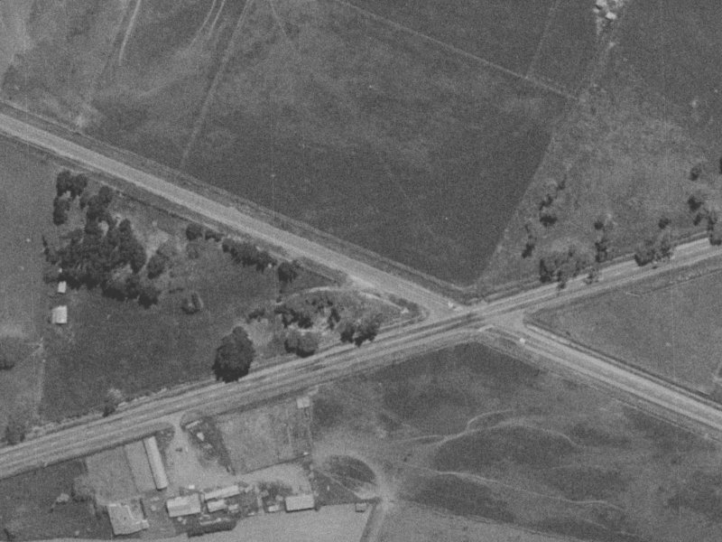 582-600 Buchanans Road from the air, 1975-1979