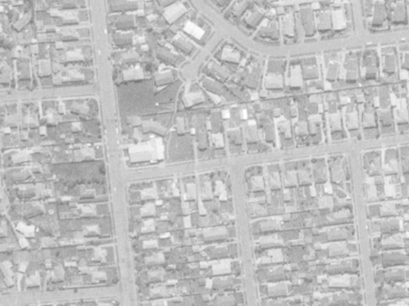 4 Coniston Avenue from the air, 1975-1979