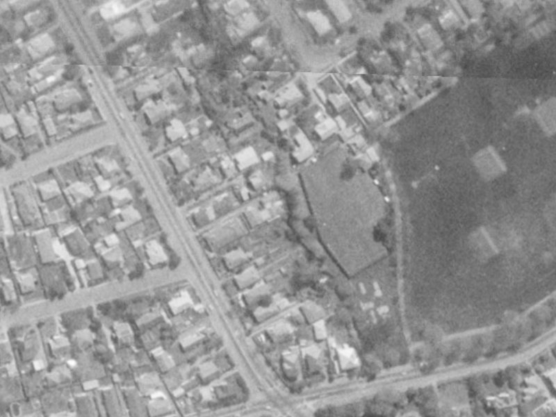 20 Strowan Road from the air, 1975-1979