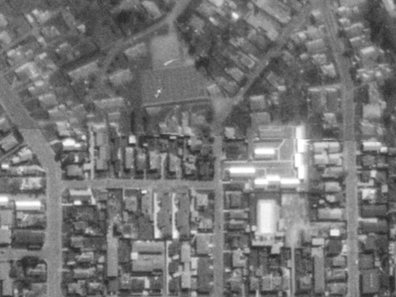 27 Dover Street from the air, 1975-1979