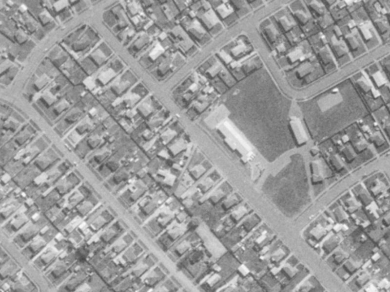 18 Rowan Avenue from the air, 1975-1979