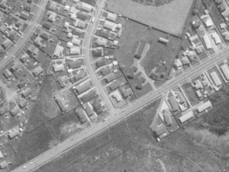 4 Farnborough Street from the air, 1975-1979