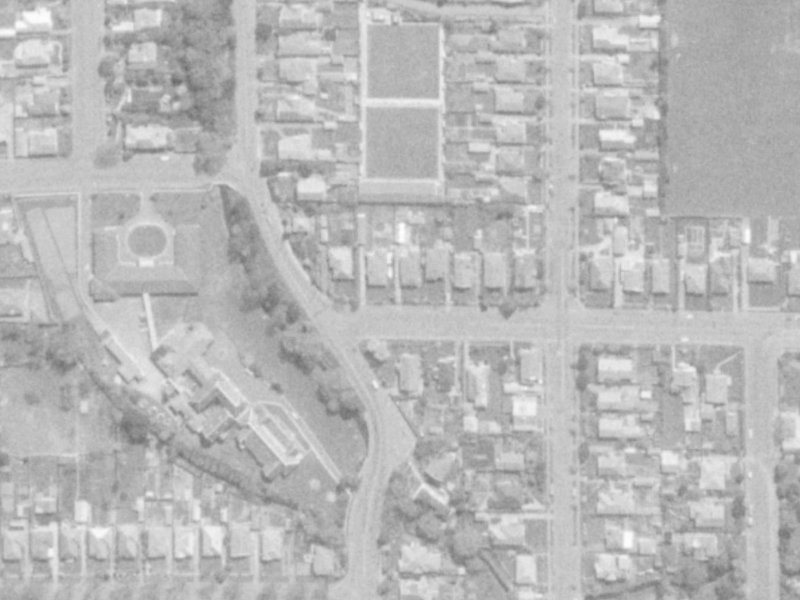 9 Averill Street from the air, 1975-1979
