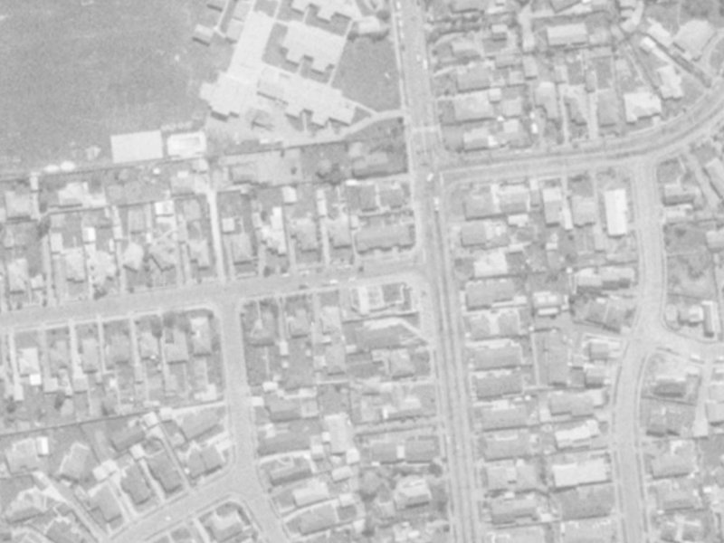2 Wentworth Street from the air, 1975-1979