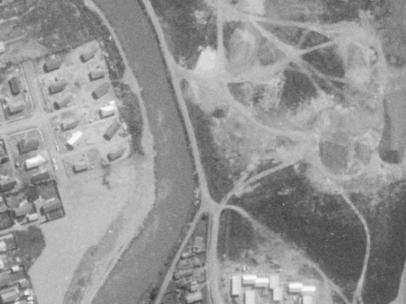 23–33 Admirals Way from the air, 1975-1979