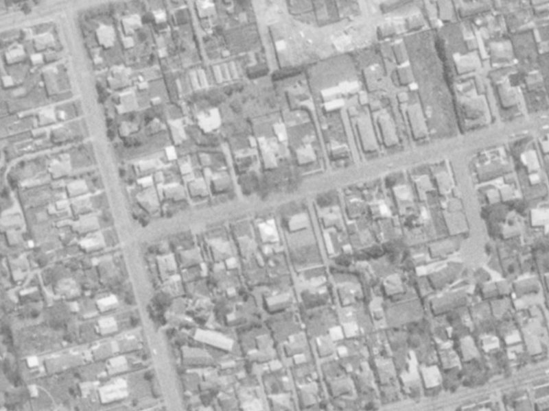 5/15 Plynlimon Road from the air, 1975-1979