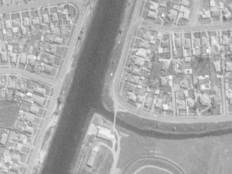 954 Avonside Drive from the air, 1975-1979