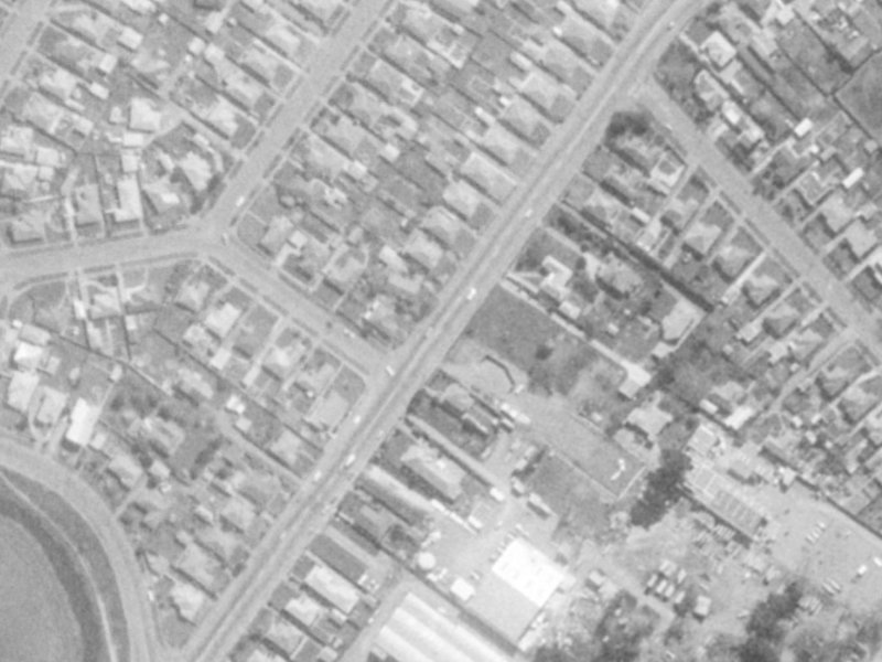132-136 Wainoni Road from the air, 1975-1979