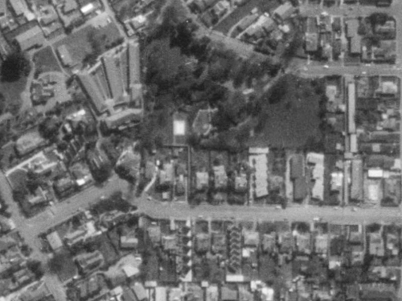 41 Ranfurly Street from the air, 1975-1979