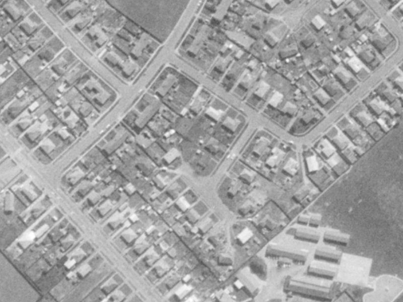 6 Twynham Place from the air, 1975-1979