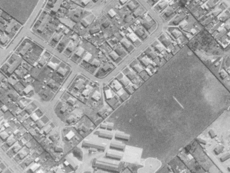 43 Lyndhurst Crescent from the air, 1975-1979