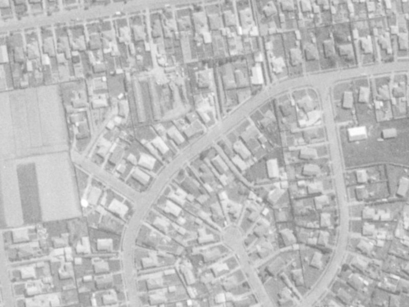 31 Landy Street from the air, 1975-1979
