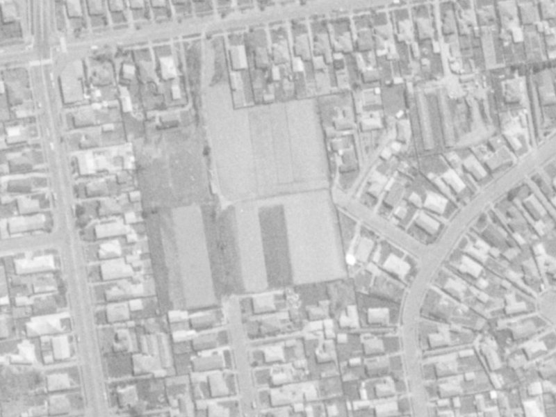 17 Lovelock Street from the air, 1975-1979