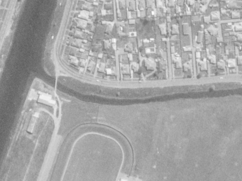 946 Avonside Drive from the air, 1975-1979
