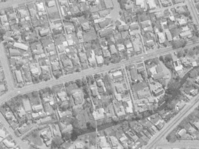 84 Glandovey Road from the air, 1975-1979
