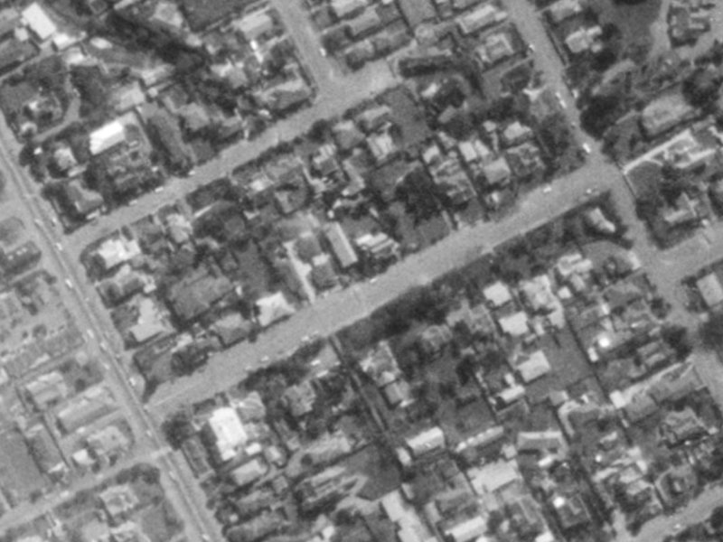 29 Webb Street from the air, 1975-1979