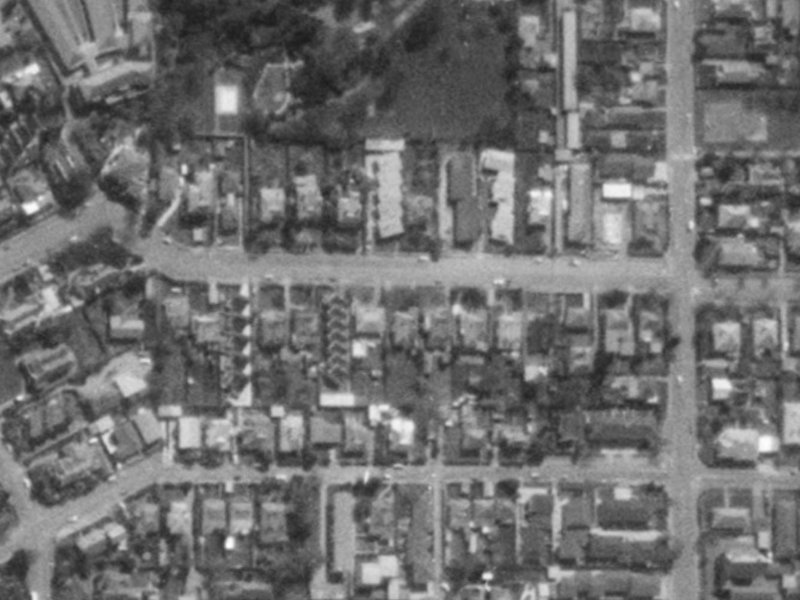 50 Ranfurly Street from the air, 1975-1979