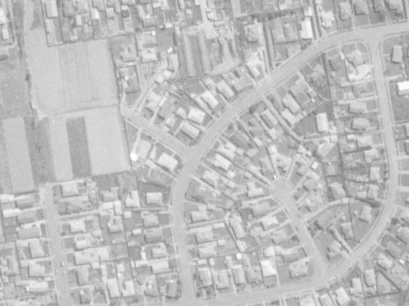 39 Landy Street from the air, 1975-1979