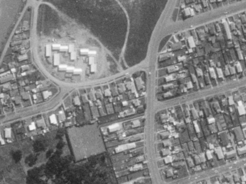 11 Admirals Way from the air, 1975-1979