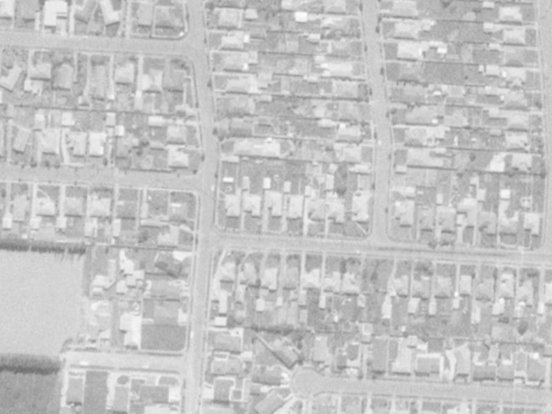39 Ravenna Street from the air, 1975-1979